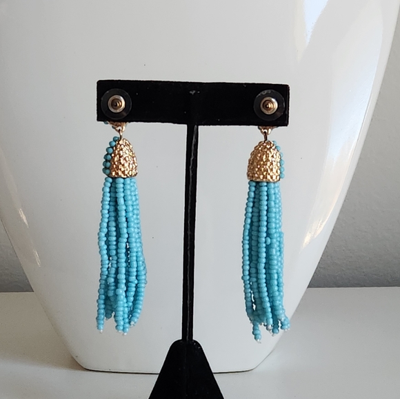 EUC Turquoise color drop earrings.  Pierced - Picture 2 of 4